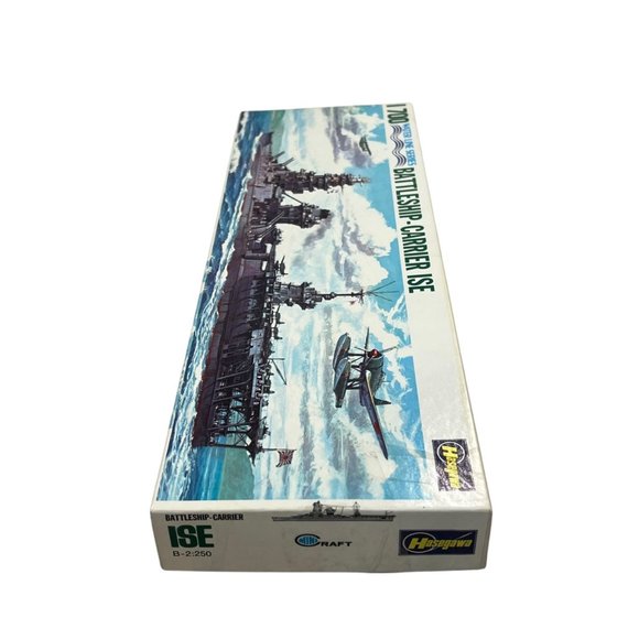 1/700 Scale Water Line Series Battleship-Carrier ISE Model Kit By Hasegawa - Picture 3 of 4